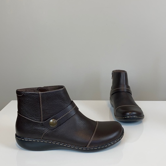 Ladies Boots Clarks Ashland Pine Ankle Boots Clarks Ashland Pine